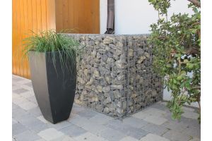 Gabionen Eckkamin – Gabionen Mülltonnenverkleidung