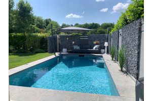 WPC Sichtschutzzaun mit Gabionen – Alpensteine