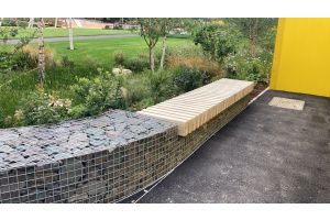 Gabionen für gewerbliche Anwendungen mit Sitzbank – Gabionenbank