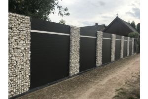 Gabione Komposit Sichtschutz – WPC-zaun mit Gabionen. Gabione Komposit Sichtschutz