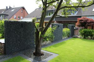 Gabione – Aufbauteam