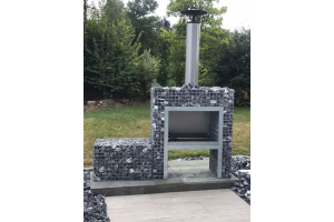 Blockkamin/Grill mit Gabionen – Gartenkamine. Blockkamin/Grill mit Gabionen