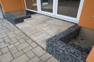 Gabione – Aufbauteam