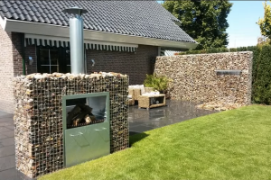 Gabionen Gartenkamin mit Grauwacke Bruchstein – Grauwacke Bruchsteine