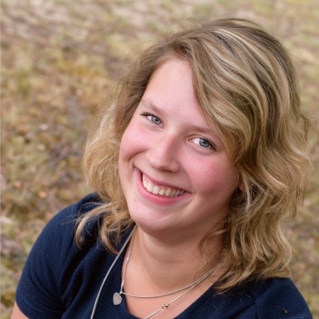 Rieneke Dubbink, Verwaltung und Verkauf bei Gabinova